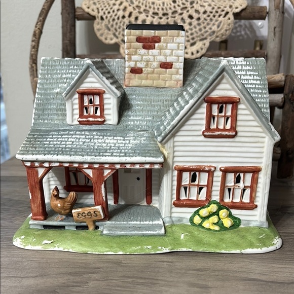 PRE OWNED PartyLite FarmHouse TeaLight Candle Holder Eggs for Sale Chicken - Picture 1 of 13